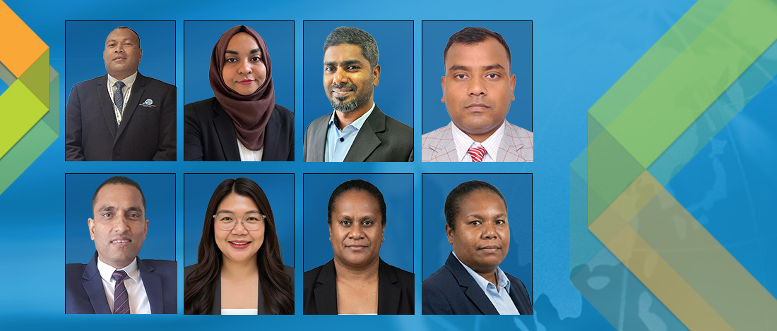 25-26-Fellows-slider-grad
